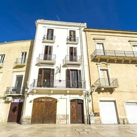 Dimora Donna Vittoria Apartment Bari Exterior photo
